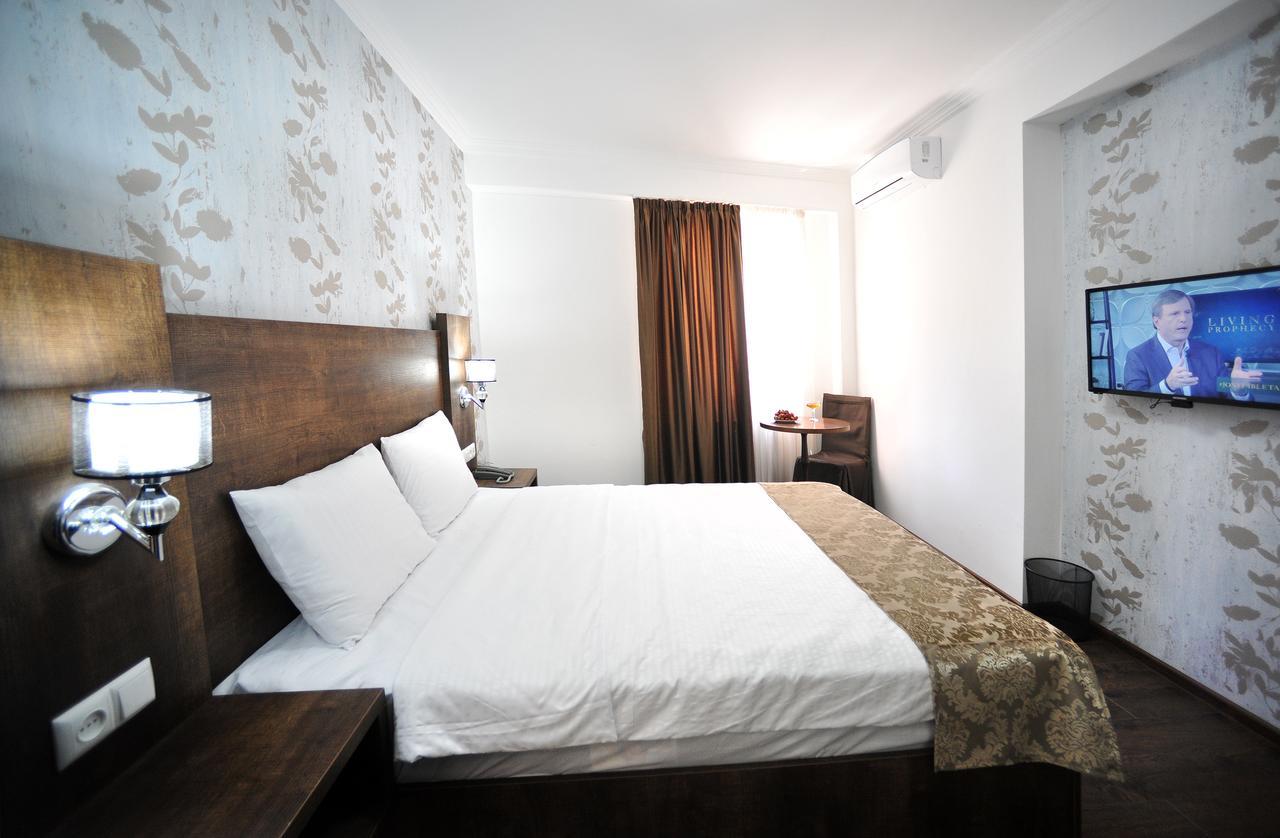 Rk City Hotel Tbilisi Exterior foto