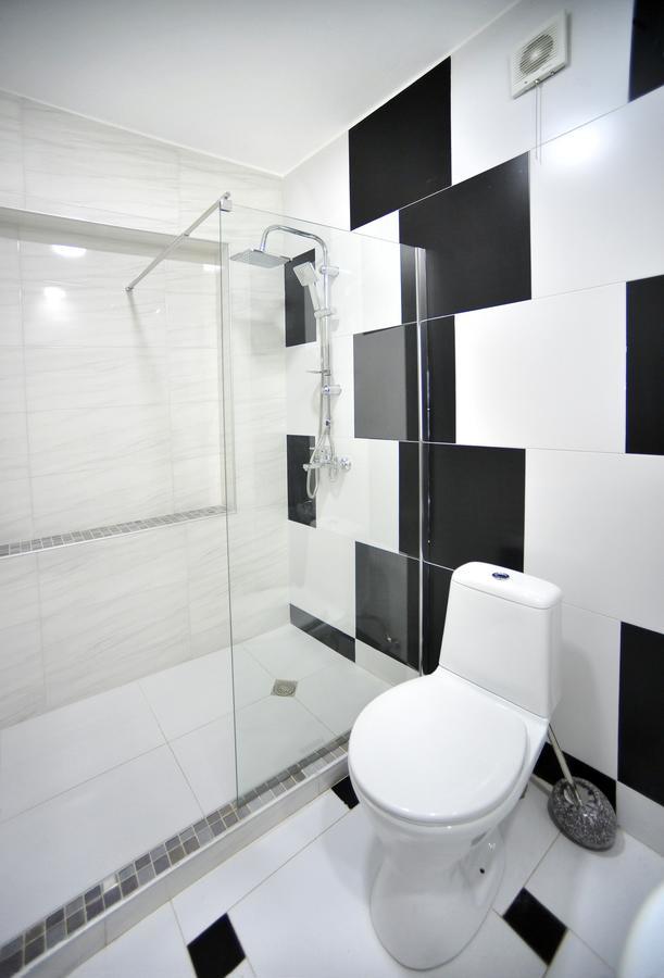 Rk City Hotel Tbilisi Exterior foto